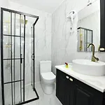 Port Residences *