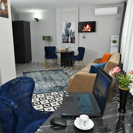 Aparthotel Port Residences